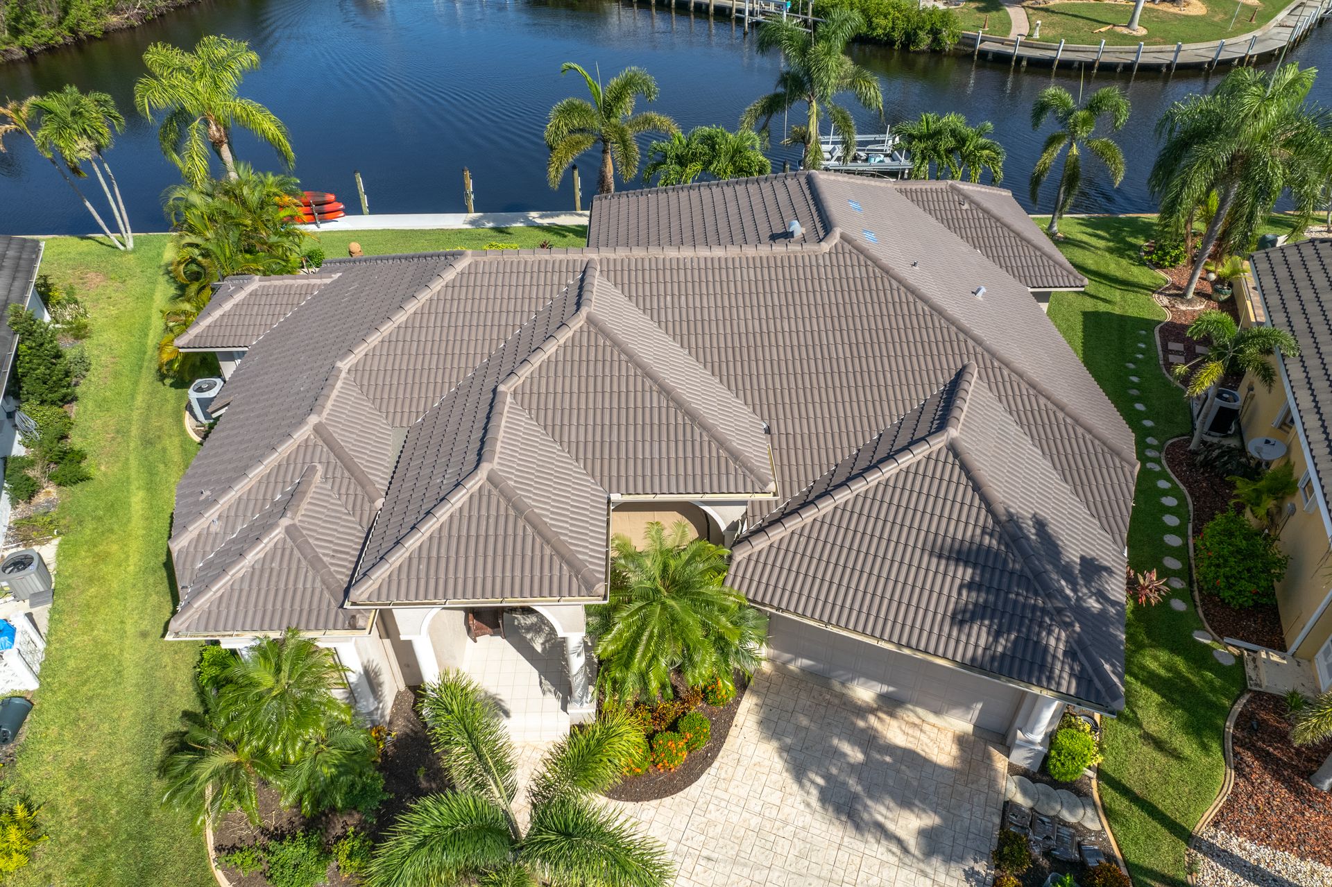 APC-Roofing-in-Florida-New-Tile-Roof